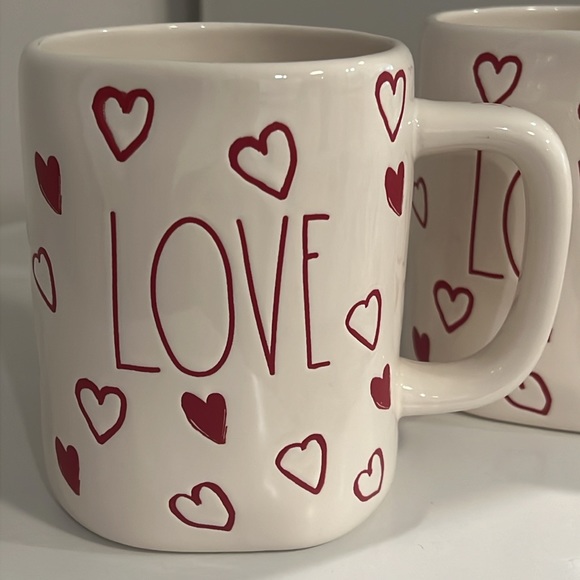 ❤️CUTE. Rae Dunn Valentin MUG. - Picture 12 of 16